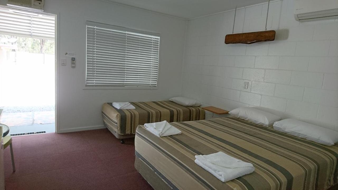 Bororen Motel Eksteriør billede